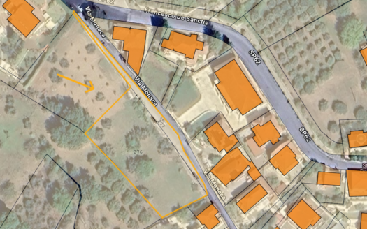 Terreno edificabile in posizione fronte-strada